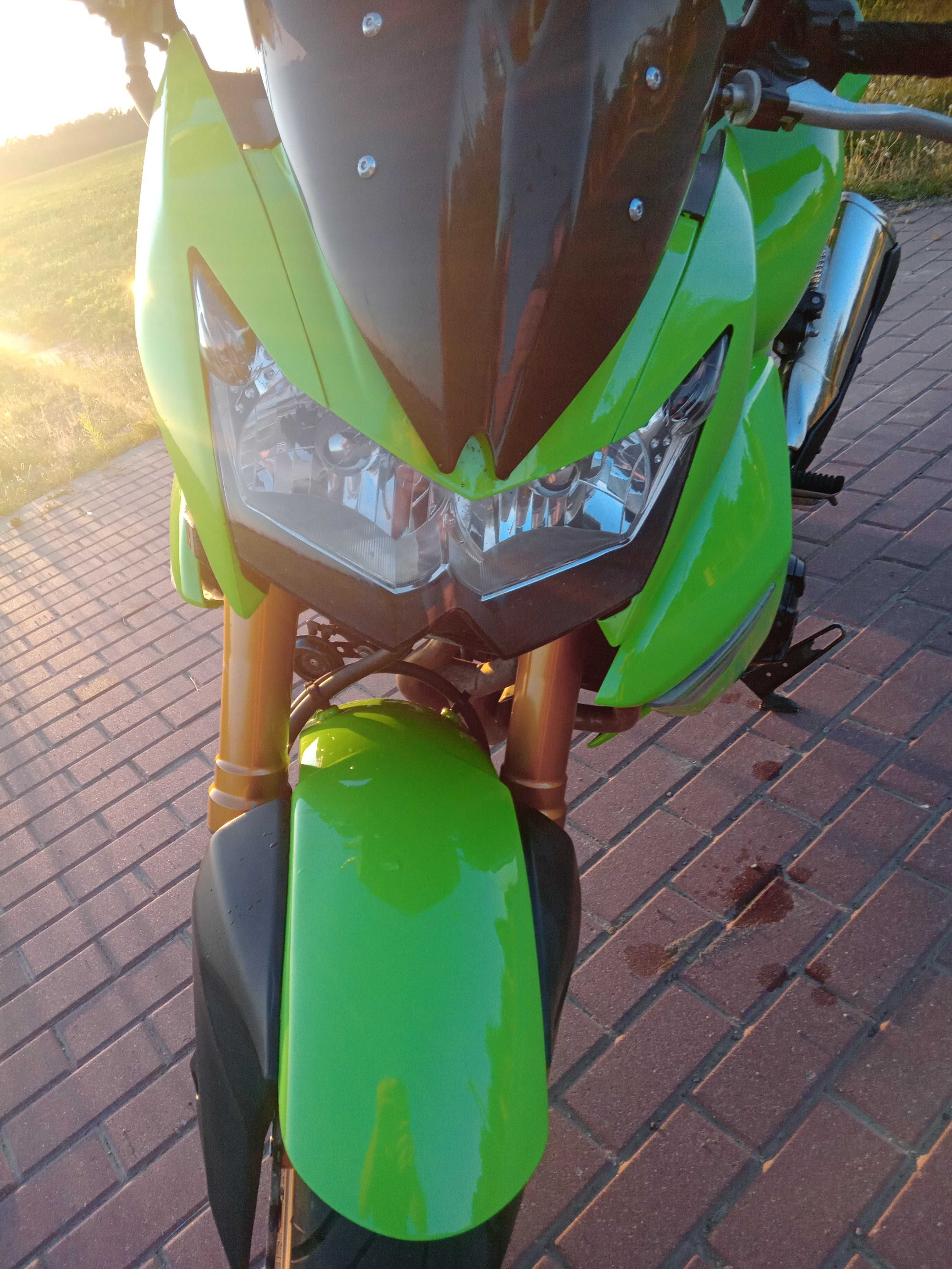 Kawasaki z1000.24 670km