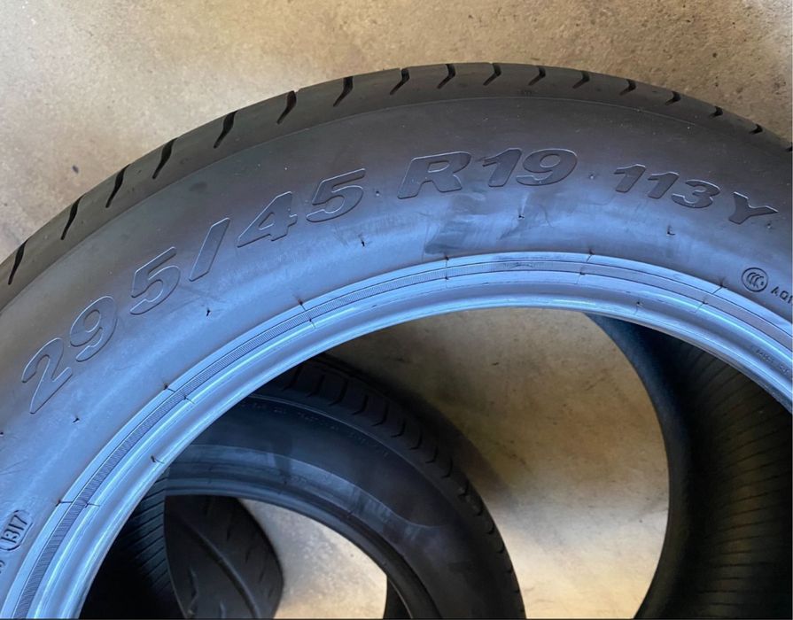 295/45 R19 Pirelli P Zero нові