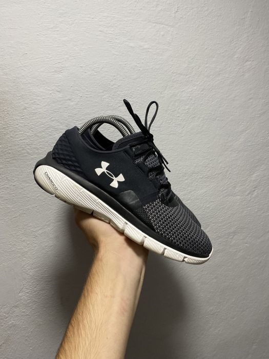 Оригінальні кросівки Under Armour