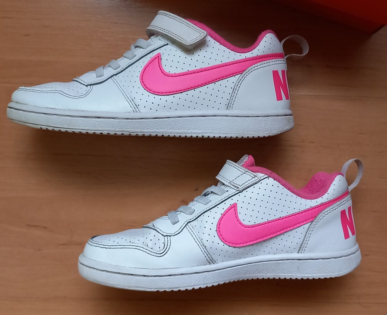 Buty NIKE Court Borough Low rozm.33,5