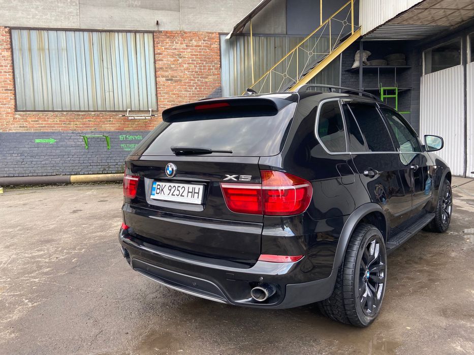 BMW X5 / Рік випуску 2010.