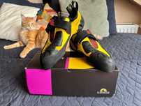 Buty wspinaczkowe La Sportiva Skwama Black/Yellow 44 1/2