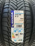 Шини Michelin 225/45/R17