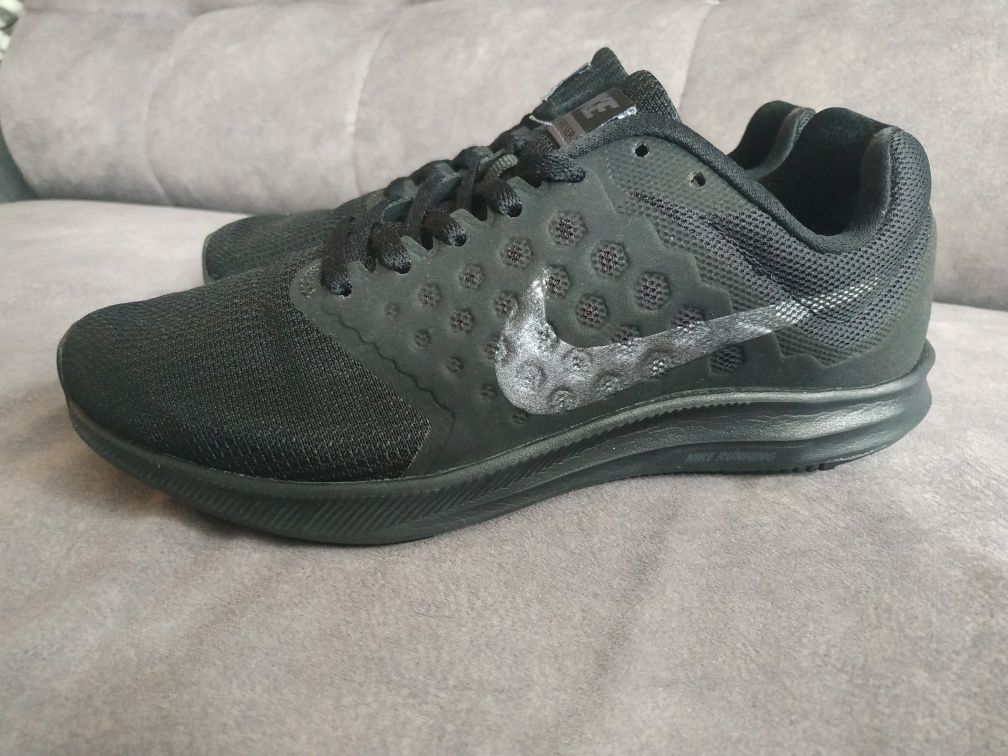 Adidasy Nike Running 38