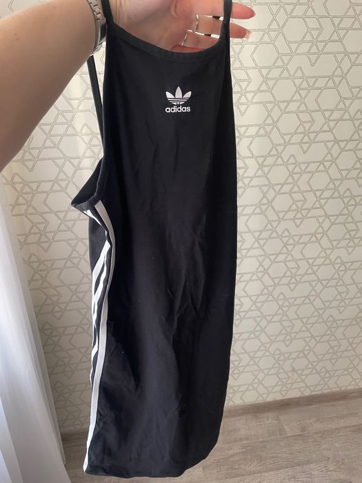 Сукня Adidas, розмір s