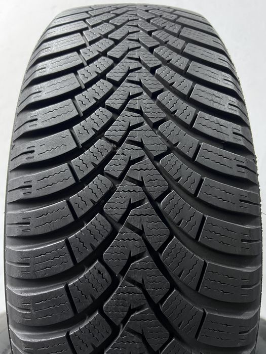 2шт зима 205/60/R16 6,8мм Falken EuroWinter HS01