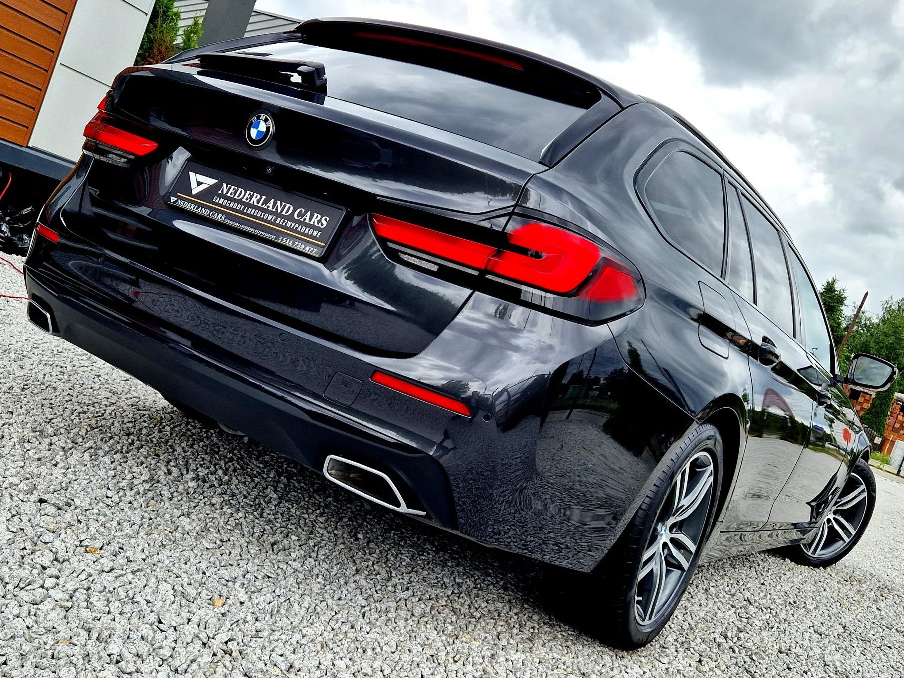 BMW Seria 5 FULLED Adaptive SPORT Panorama Head Up Anbiente Vrtual Kamera LIFT