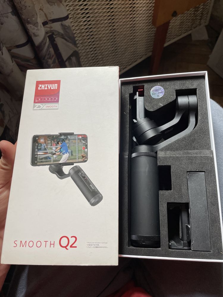 Стедикам Zhiyun Smooth Q2