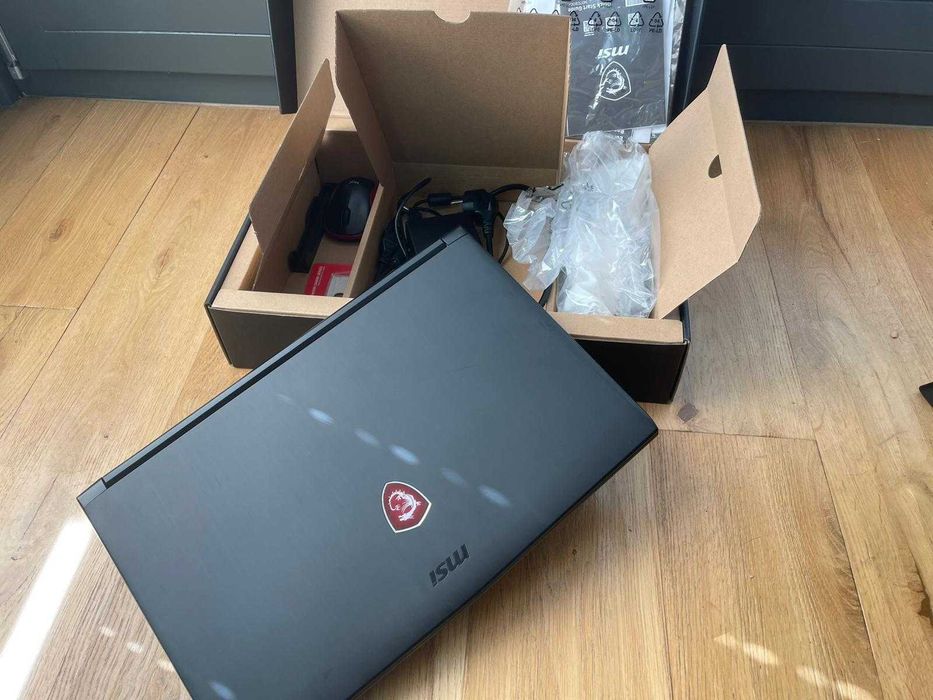 MSI GV62 7RC Gamingowy laptop - Intel Core i5 - SSD -24GB RAM-GF MX150