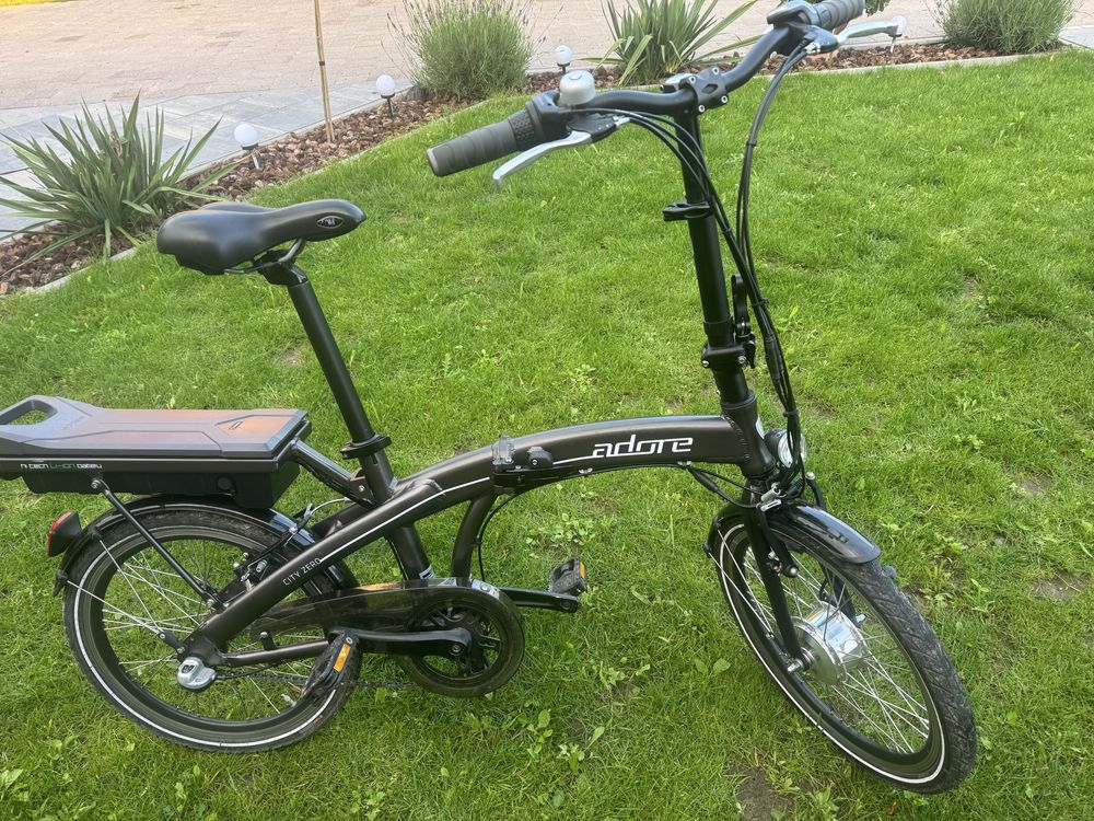 Niemiecki rower  elektryczny skladak  20” adore