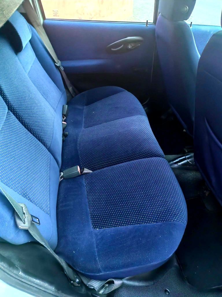 Fiat punto 1.2.     ano: 2000