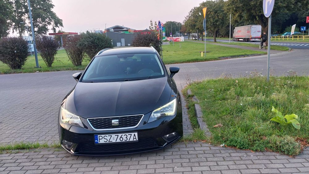 Seat Leon 2.0 TDI  150 KM Full Led przebieg 190.000