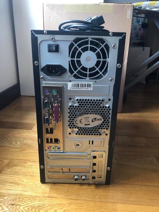 Impressora, teclado e torre HP