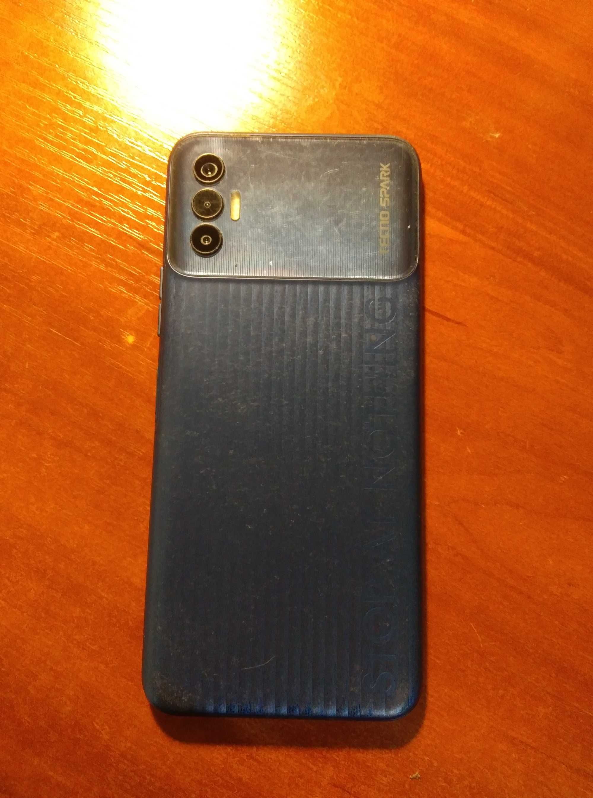 Смартфон Tecno KG7n Spark 8P 4/128Gb