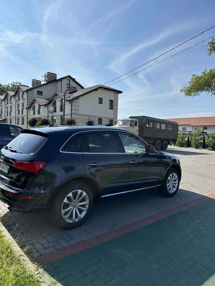 Продаж Audi q5 2016