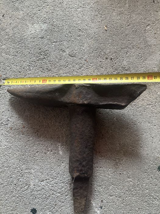 Bigorna antiga de 7.5kg