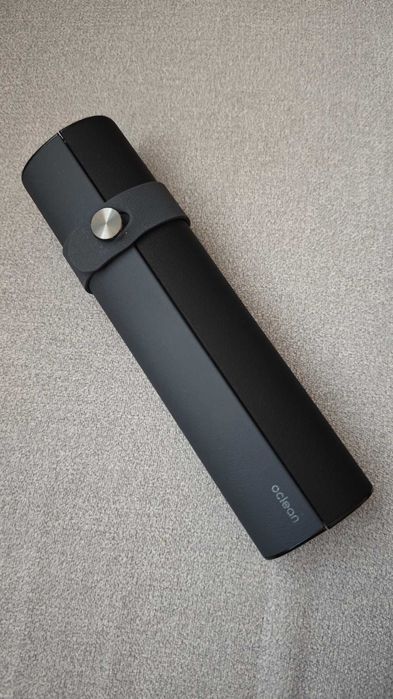 Futerał, etui na szczoteczkę Oclean z funkcja ładowania indukcyjnego