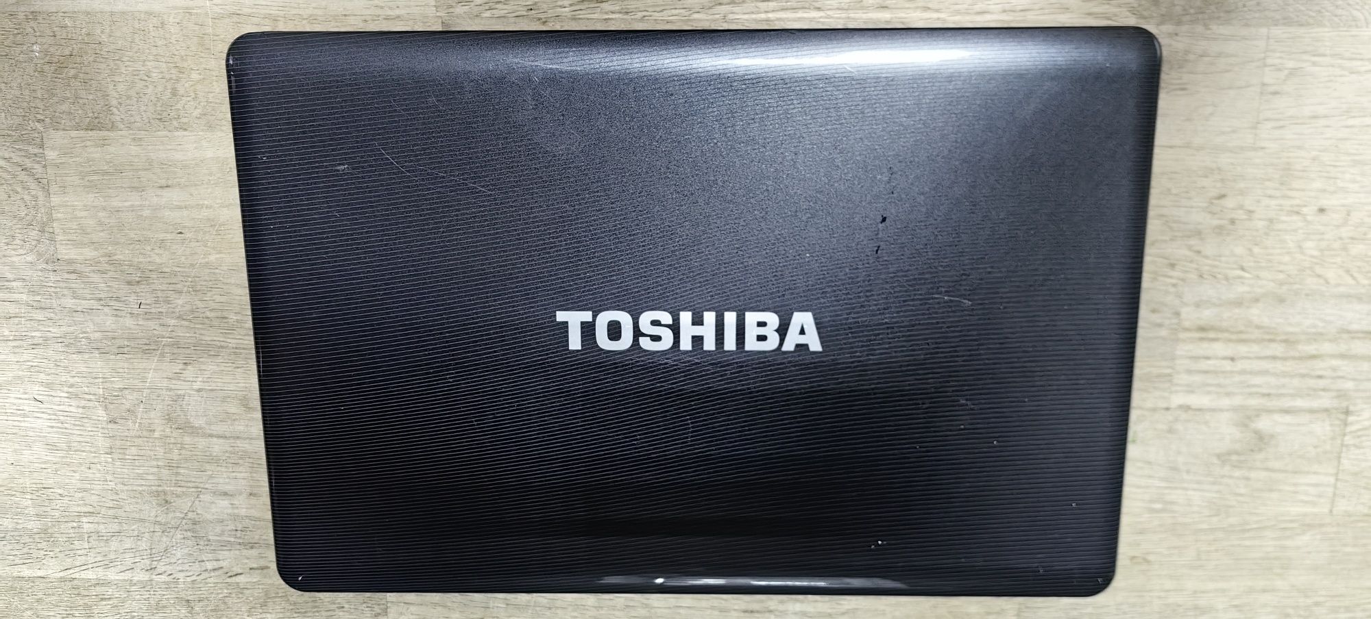 Ноутбуки Dell P40G/Toshiba Satellite L550/Medion Akoya E6240