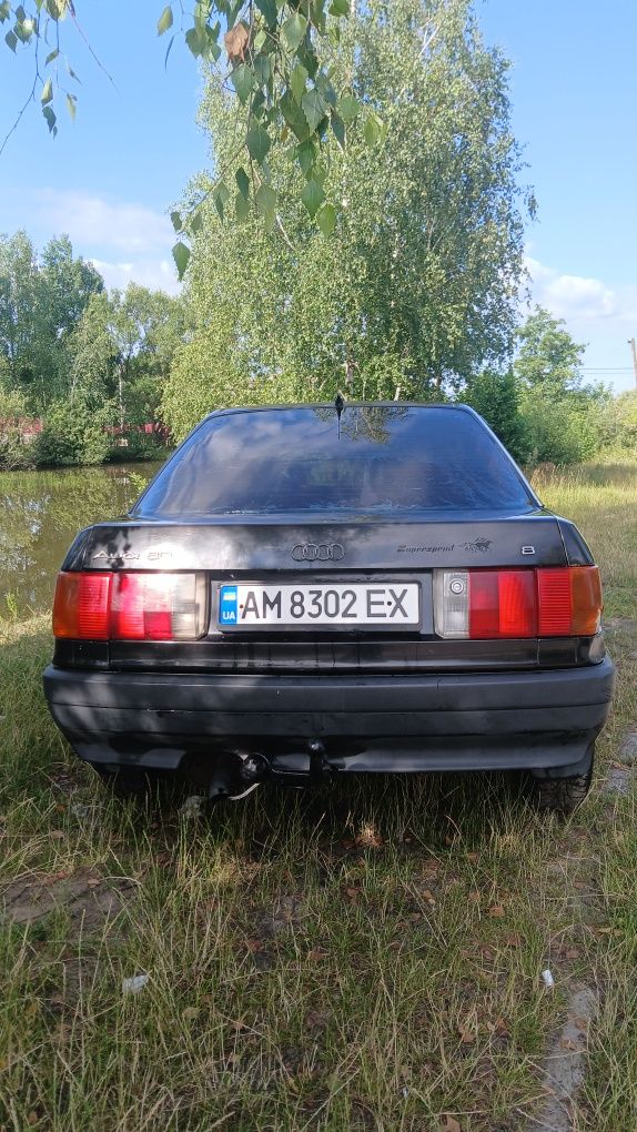 Продам ауді 80 б3