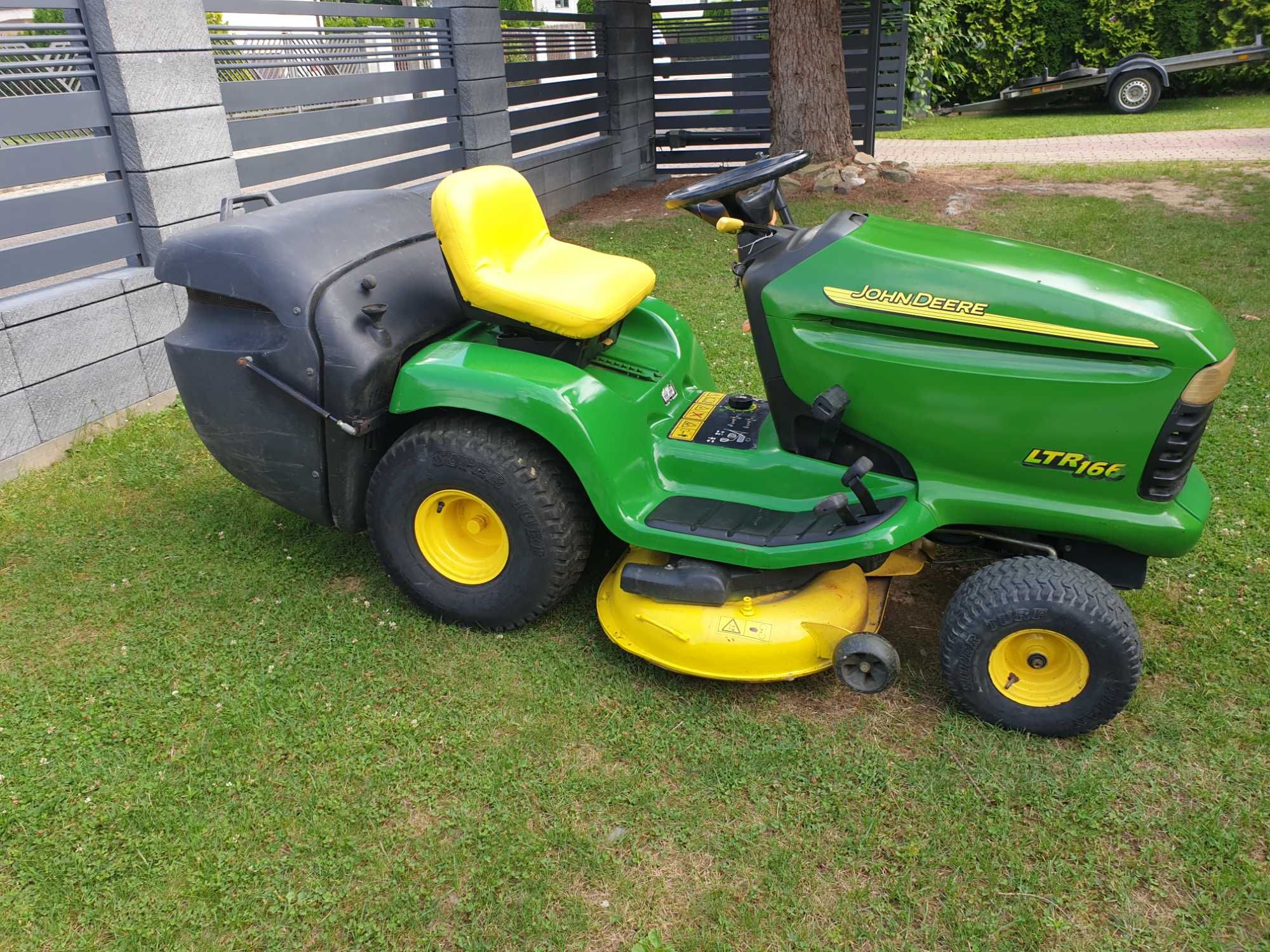 Traktorek kosiarka John Deere LTR166 Vanguard  v2 kosz
