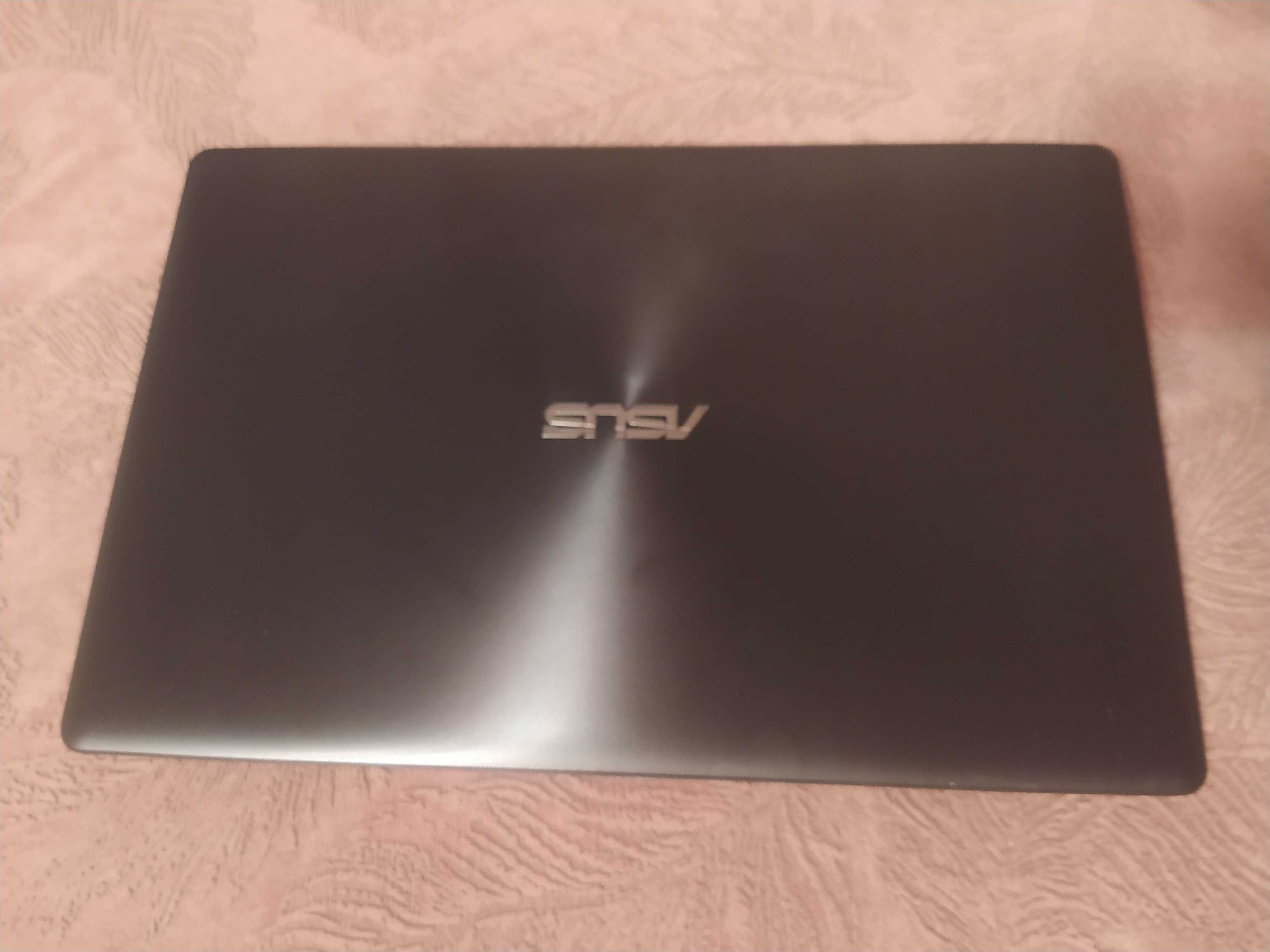 Ноутбук Asus X550