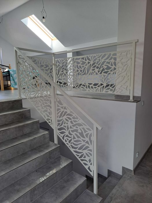 Balustrady szklane, balustrady ze stali nierdzewnej