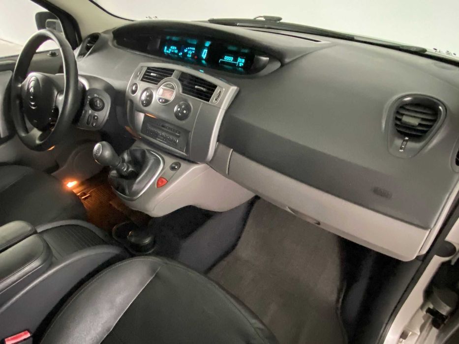 Renault Scenic 1.5 impecável