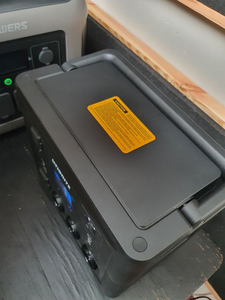 Зарядна станція Litionite Apache 1000W LiFePo4 835Wh чистий сінус
