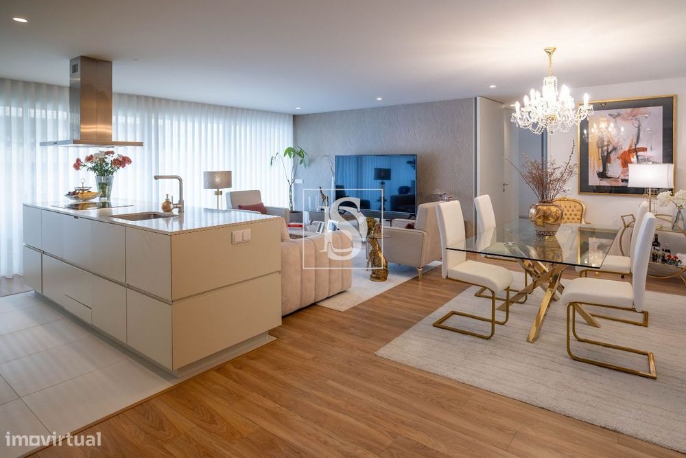 T3 Mobilado e Equipado, Como Novo (2023) - Elegância e Funcionalidade