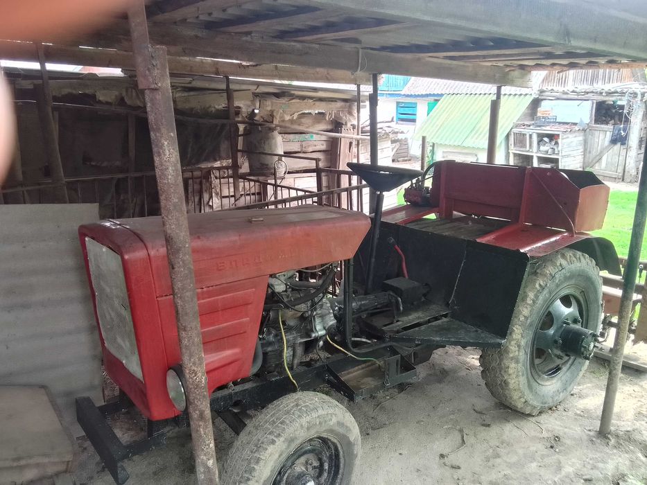Продам трактор саморобний