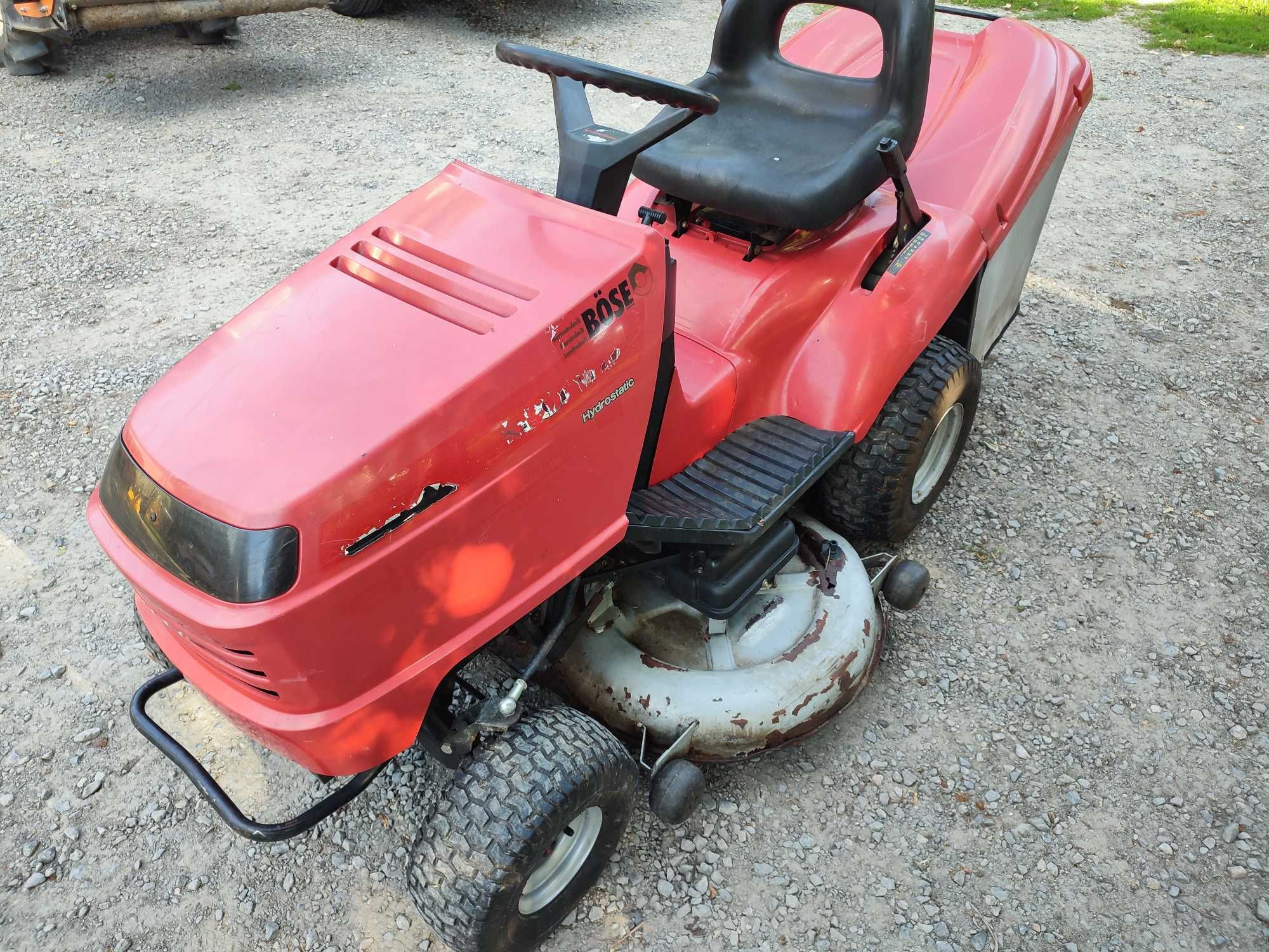 Silnik Honda 20 KM v-twin 2 cylindry GXV620 traktorek kosiarka