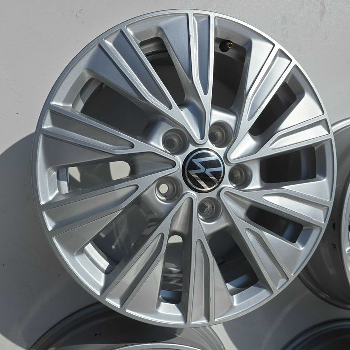 Felgi VW MUTLIVAN T6 R-LINE 7T0 CRAFTER MAN TGE 5X120 17'' 6.5 ET60 4X
