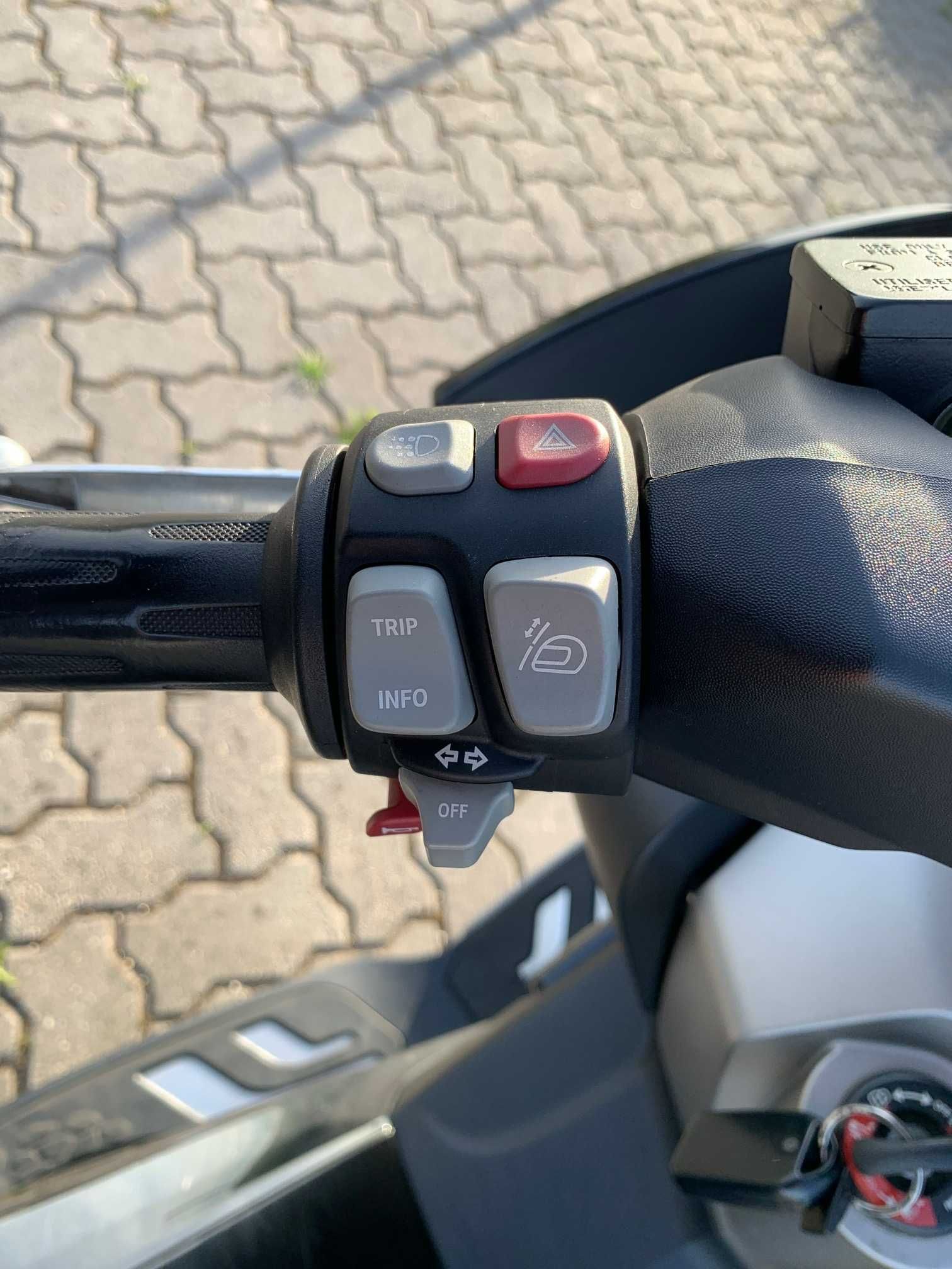 BMW C650 GT MAXI SCOOTER