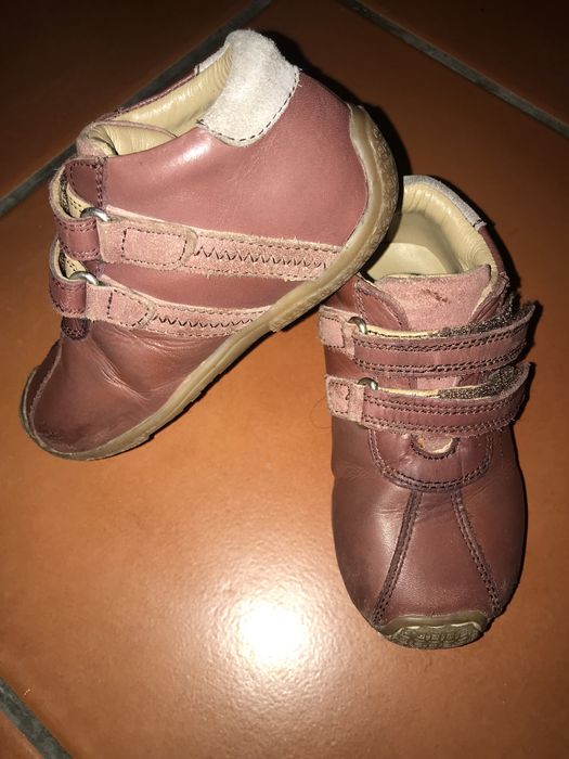 Sapato/sapatilha bordeaux, 22