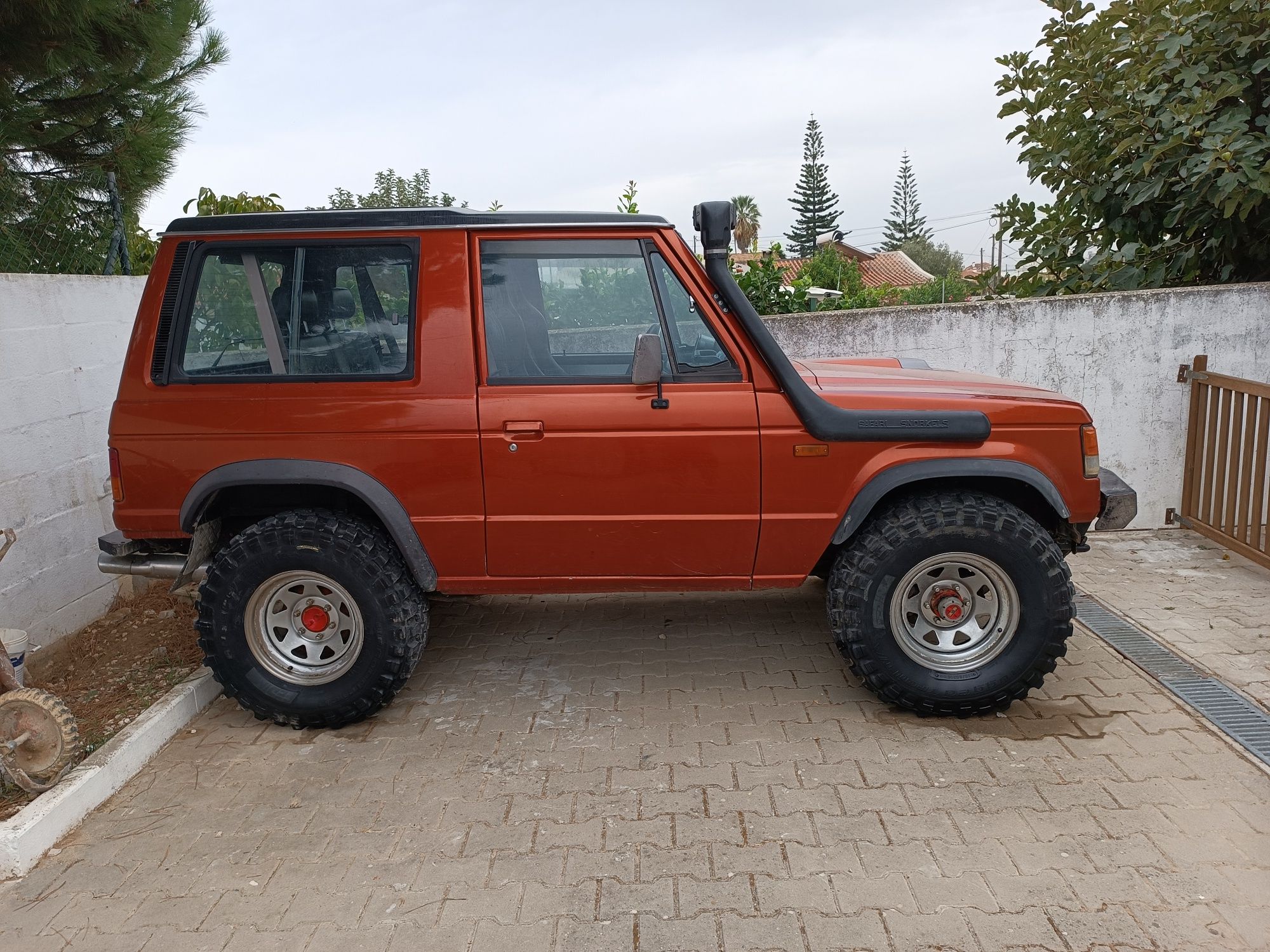 Mitsubishi Pajero vip MK1