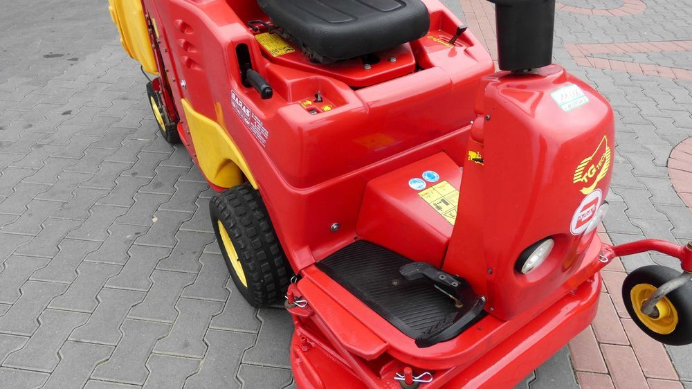 Traktorek kosiarka Gianni Ferrari TG Tech (100401.4) Baras