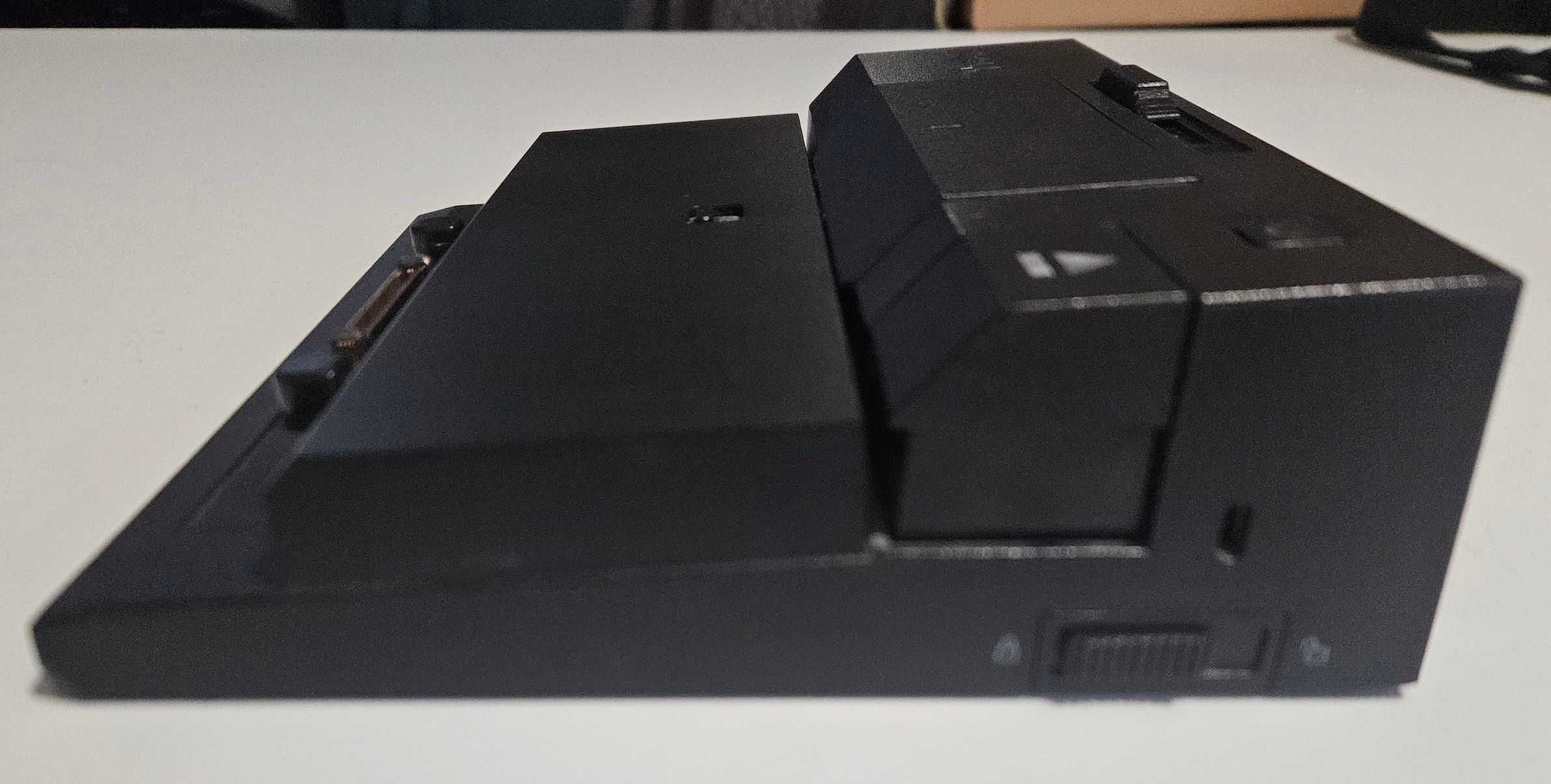Stacja dokująca DELL PRO3X replikator portów + zasilacz 130W