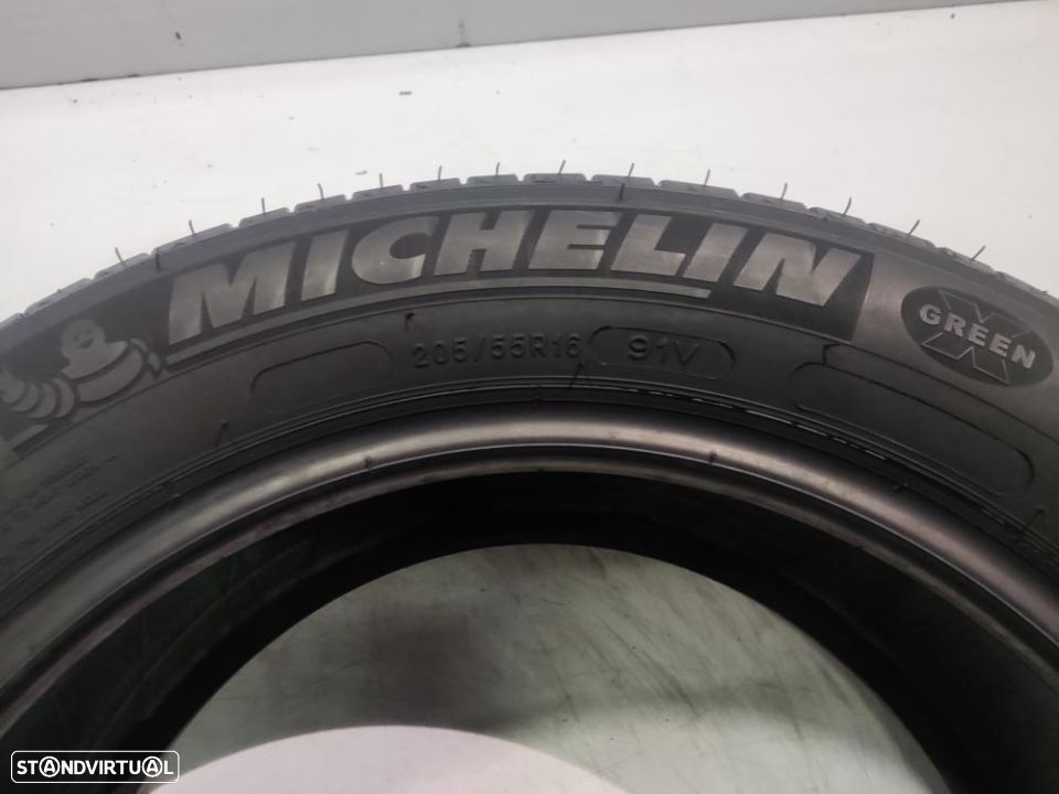 2 pneus semi novos 205-55r16 michelin - oferta dos portes 85 Euros