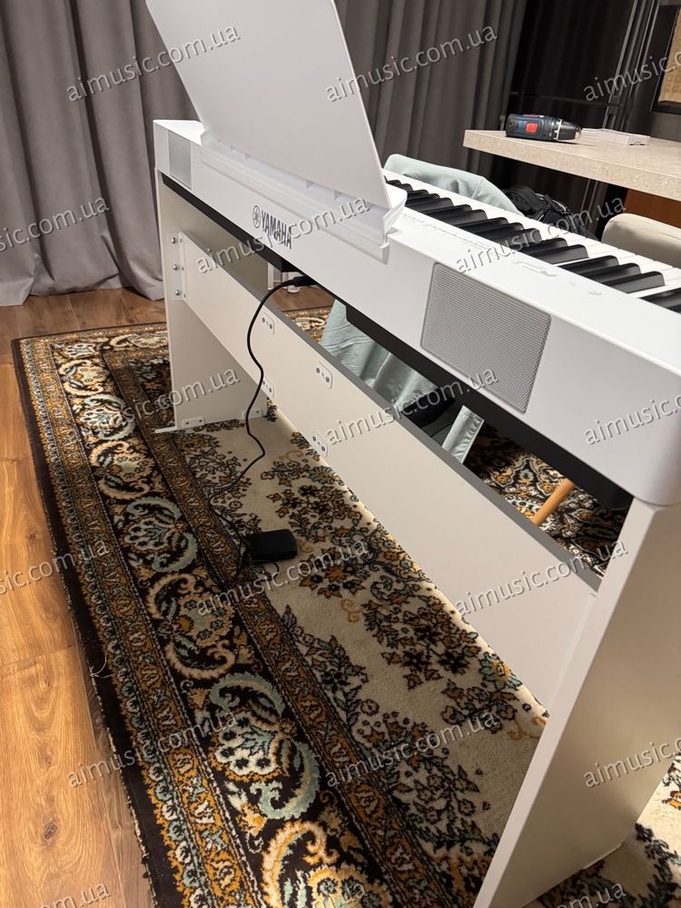 Цифровое пиано Yamaha P-225 +Деревянный стенд типа (L-200) !