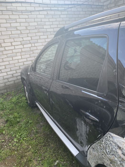 Двері Renault / Рено/Dacia/ дача дастер задні ліві