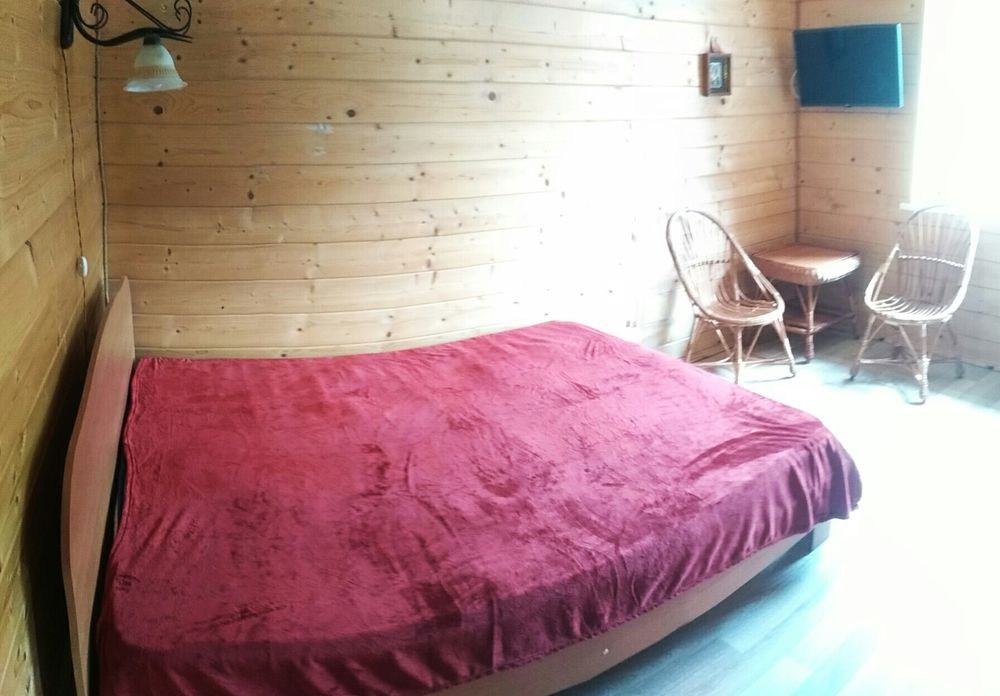 Будинок на 2 номера