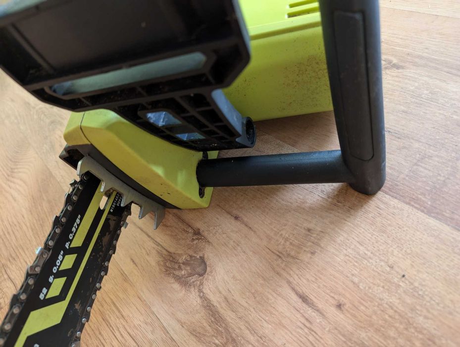 Piła elektryczna RYOBI RCS1935B 350mm 1900W