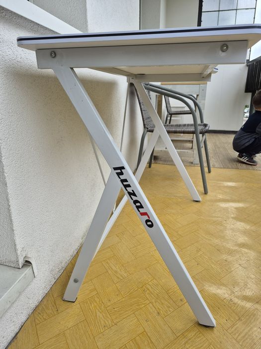 Białe biurko Huzaro