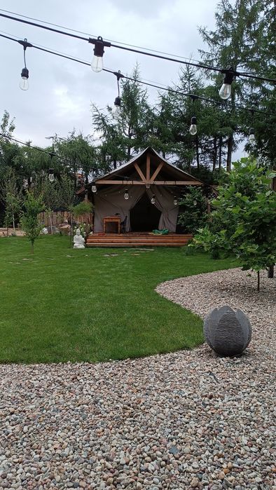 Namiot glampingowy typu safari