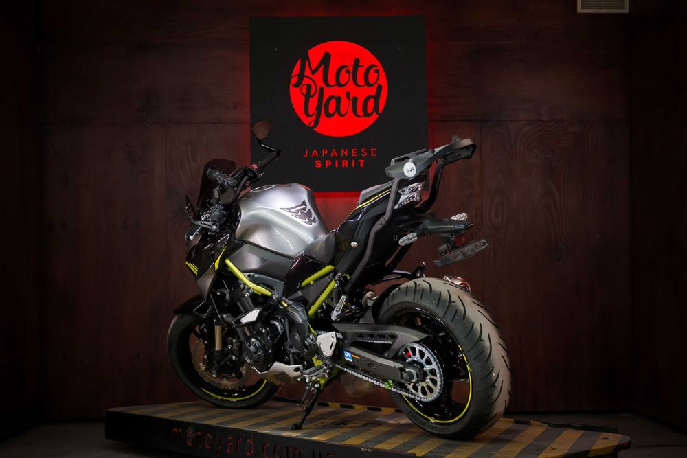 Kawasaki Z900 із Японії