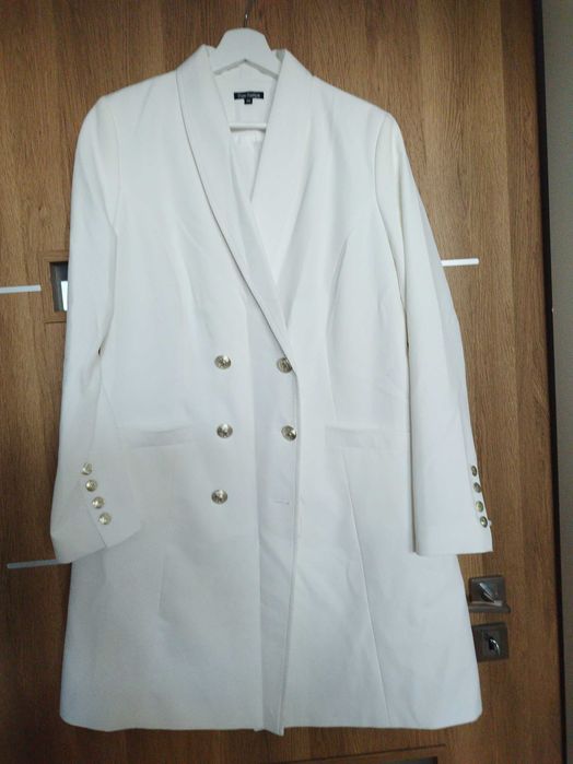 Sukienka marynarka przed kolano r.46 Dan fashion