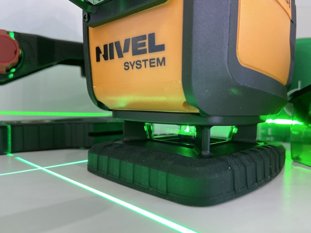 Nivel System CL4DG laser krzyżowy ZIELONY 4x360 automatyczny