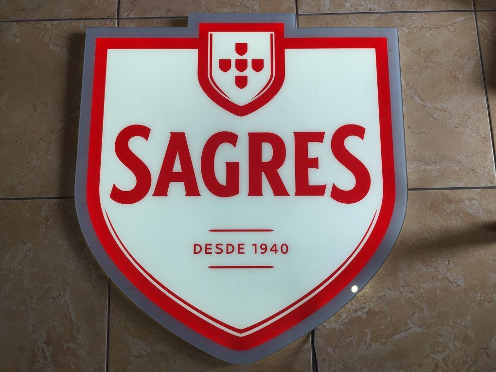 Logotipo luminoso LED Sagres