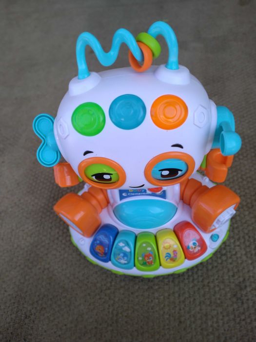 Brinquedo para bebe clementoni