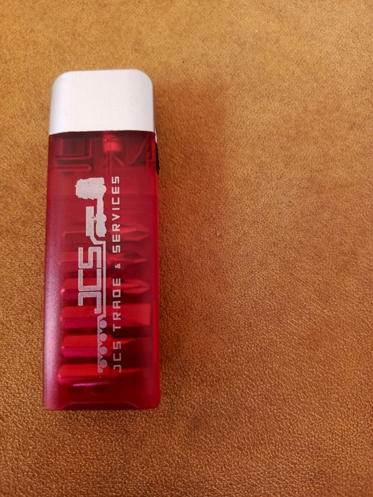 Zestaw końcówek śrubokręta z latarką